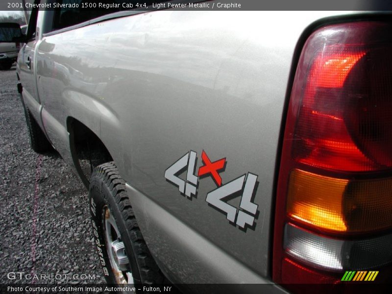 Light Pewter Metallic / Graphite 2001 Chevrolet Silverado 1500 Regular Cab 4x4