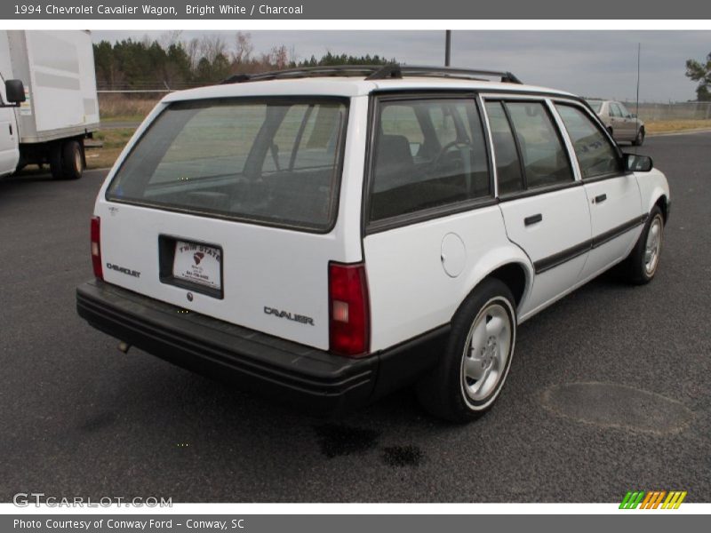 Bright White / Charcoal 1994 Chevrolet Cavalier Wagon