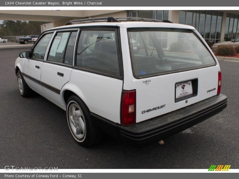 Bright White / Charcoal 1994 Chevrolet Cavalier Wagon