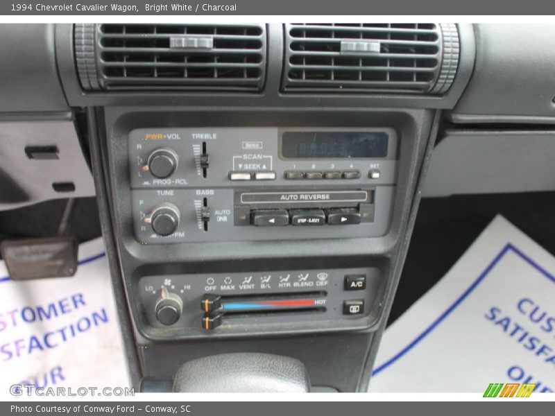 Bright White / Charcoal 1994 Chevrolet Cavalier Wagon