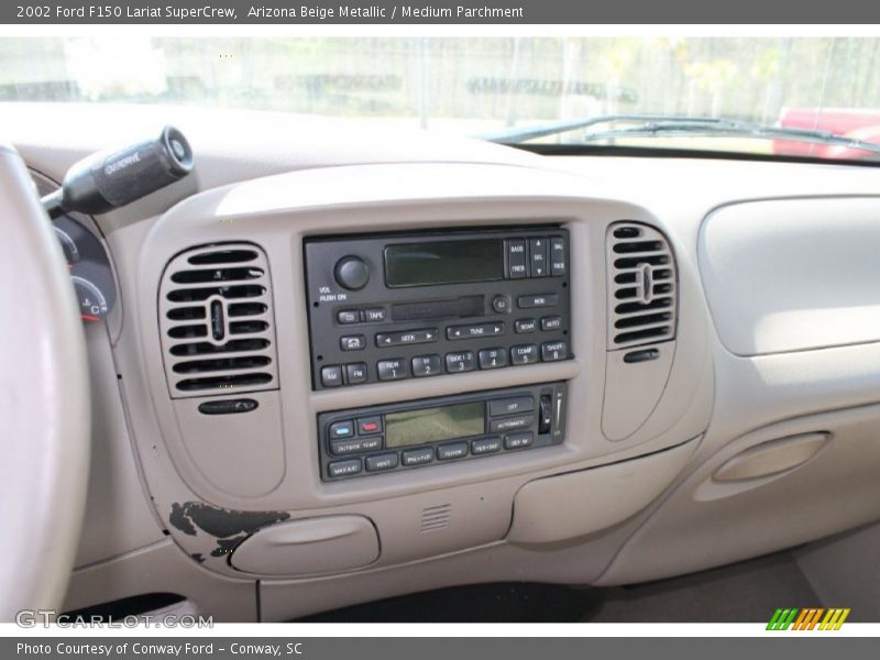 Arizona Beige Metallic / Medium Parchment 2002 Ford F150 Lariat SuperCrew