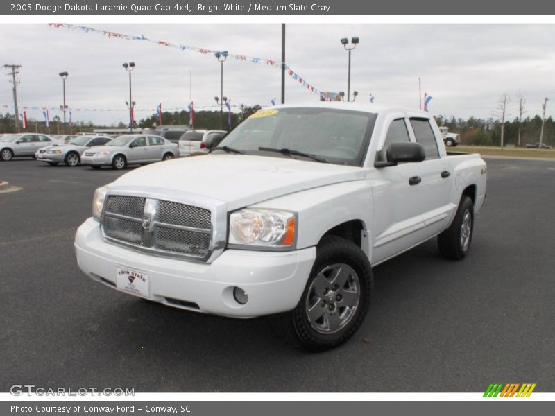 Bright White / Medium Slate Gray 2005 Dodge Dakota Laramie Quad Cab 4x4