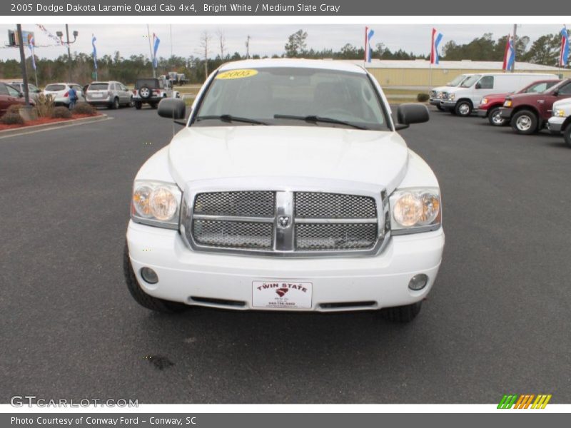 Bright White / Medium Slate Gray 2005 Dodge Dakota Laramie Quad Cab 4x4