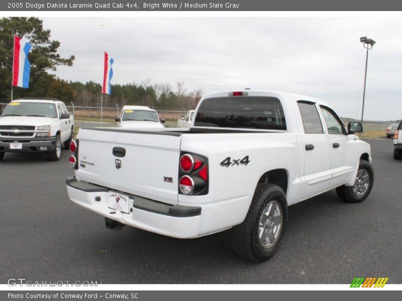 Bright White / Medium Slate Gray 2005 Dodge Dakota Laramie Quad Cab 4x4