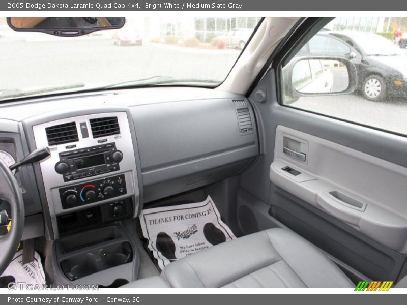 Bright White / Medium Slate Gray 2005 Dodge Dakota Laramie Quad Cab 4x4