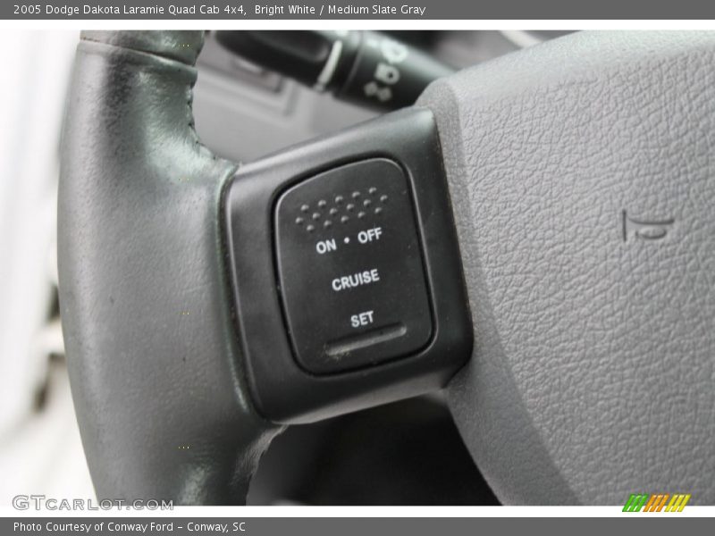 Bright White / Medium Slate Gray 2005 Dodge Dakota Laramie Quad Cab 4x4