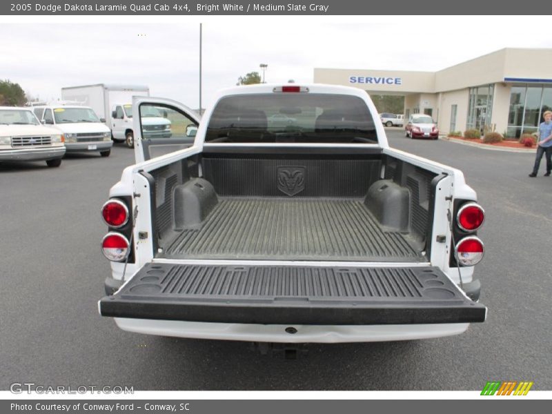 Bright White / Medium Slate Gray 2005 Dodge Dakota Laramie Quad Cab 4x4