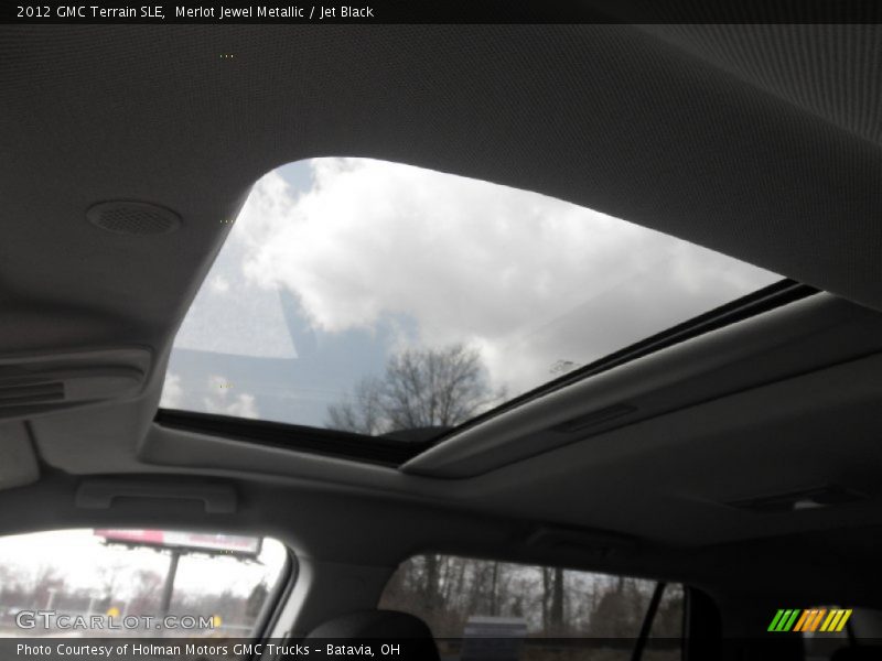 Merlot Jewel Metallic / Jet Black 2012 GMC Terrain SLE