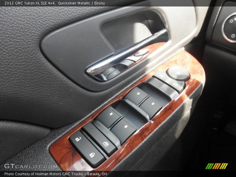 Quicksilver Metallic / Ebony 2012 GMC Yukon XL SLE 4x4