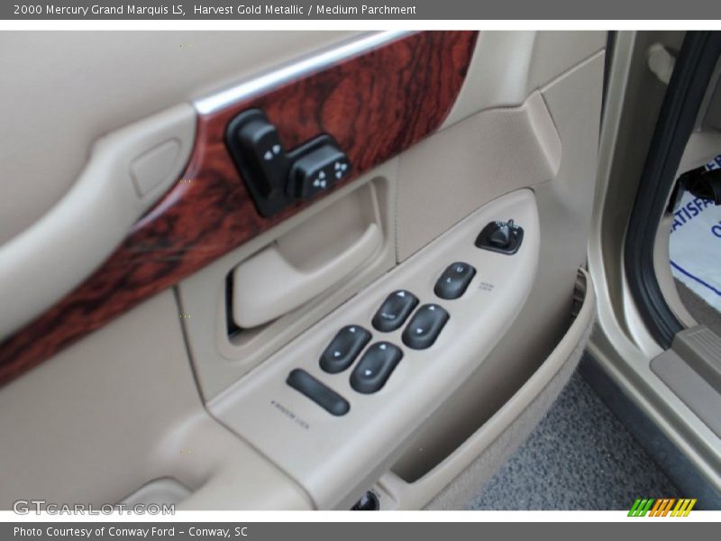 Harvest Gold Metallic / Medium Parchment 2000 Mercury Grand Marquis LS