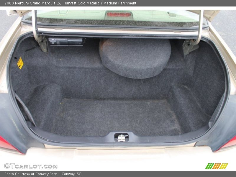  2000 Grand Marquis LS Trunk