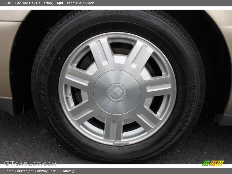  2005 DeVille Sedan Wheel