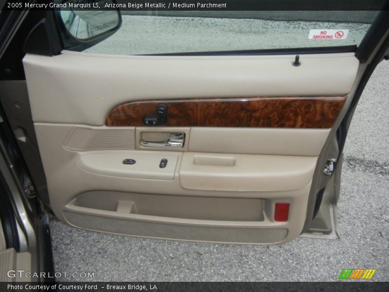 Door Panel of 2005 Grand Marquis LS