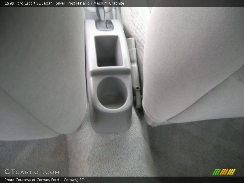 Silver Frost Metallic / Medium Graphite 1999 Ford Escort SE Sedan