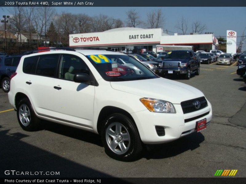 Super White / Ash Gray 2009 Toyota RAV4 4WD