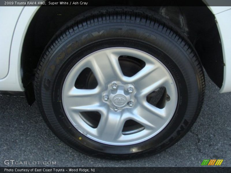 Super White / Ash Gray 2009 Toyota RAV4 4WD