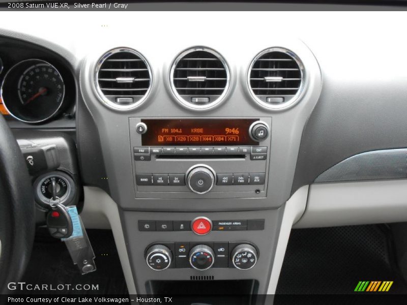Silver Pearl / Gray 2008 Saturn VUE XR