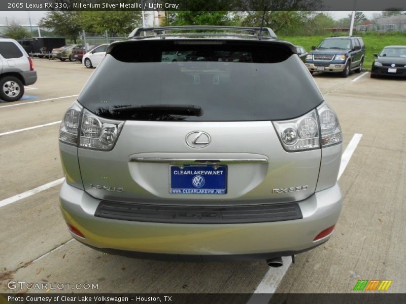 Millenium Silver Metallic / Light Gray 2005 Lexus RX 330
