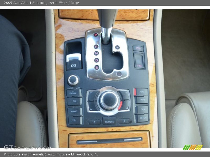 Arctic White / Beige 2005 Audi A8 L 4.2 quattro