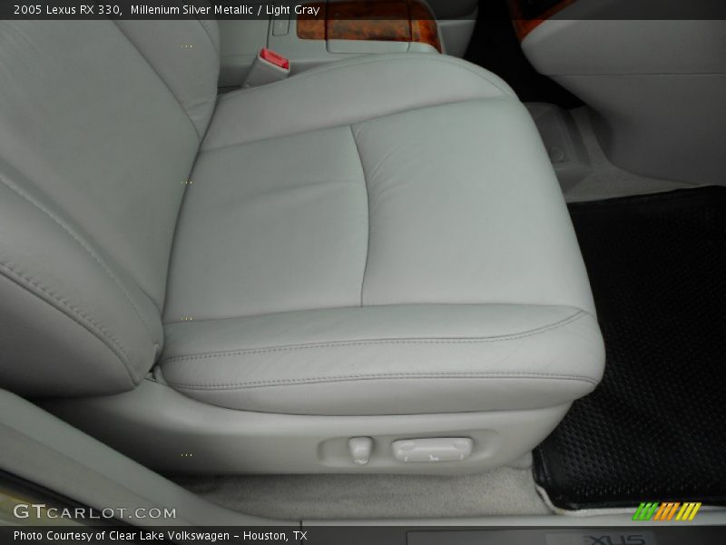 Millenium Silver Metallic / Light Gray 2005 Lexus RX 330