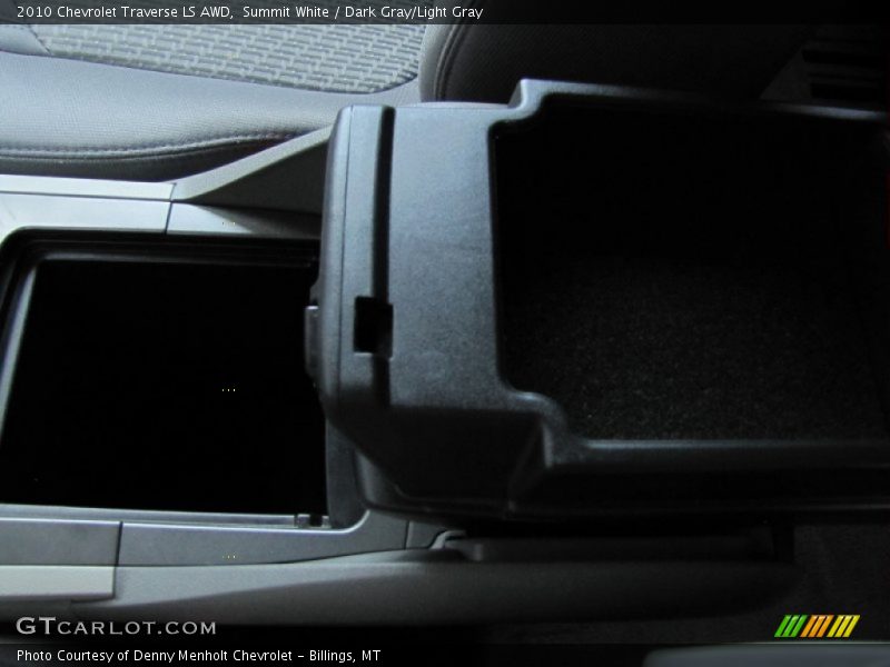 Summit White / Dark Gray/Light Gray 2010 Chevrolet Traverse LS AWD