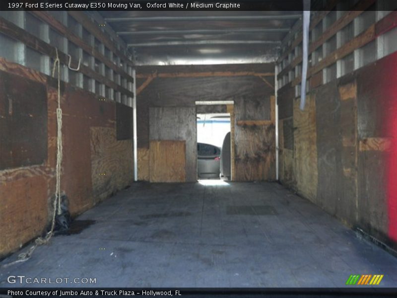 Oxford White / Medium Graphite 1997 Ford E Series Cutaway E350 Moving Van