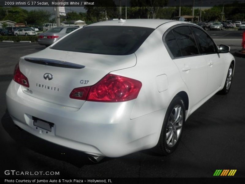 Moonlight White / Wheat 2009 Infiniti G 37 Sedan