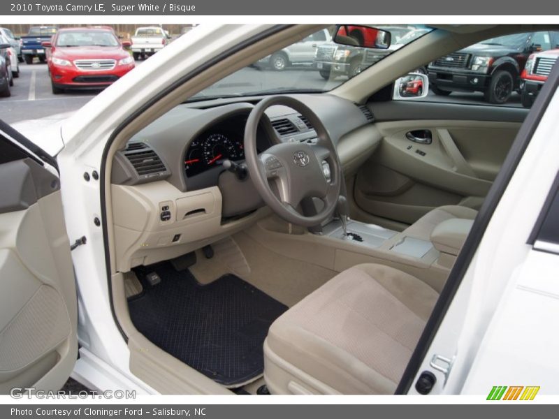 Super White / Bisque 2010 Toyota Camry LE