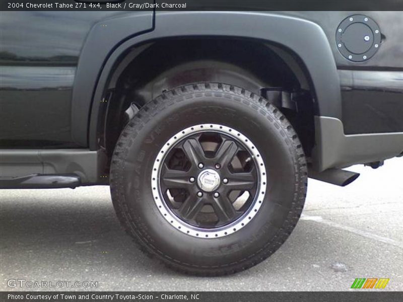 Custom Wheels of 2004 Tahoe Z71 4x4