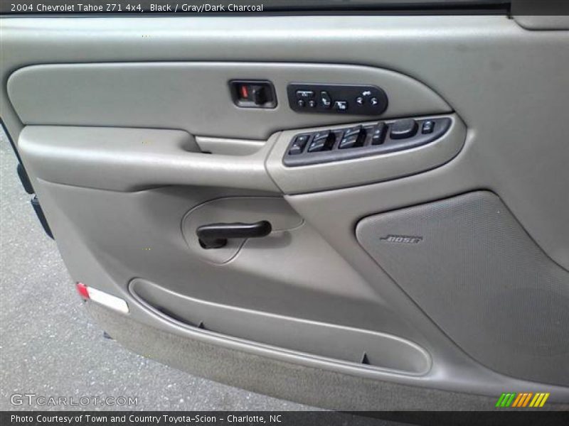 Black / Gray/Dark Charcoal 2004 Chevrolet Tahoe Z71 4x4
