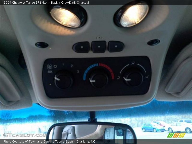Black / Gray/Dark Charcoal 2004 Chevrolet Tahoe Z71 4x4