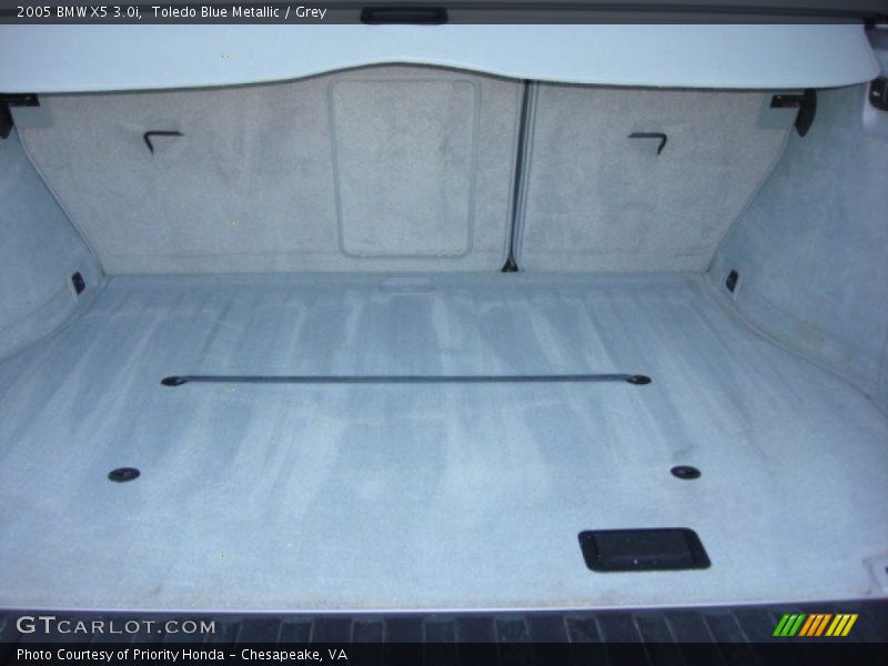 Toledo Blue Metallic / Grey 2005 BMW X5 3.0i
