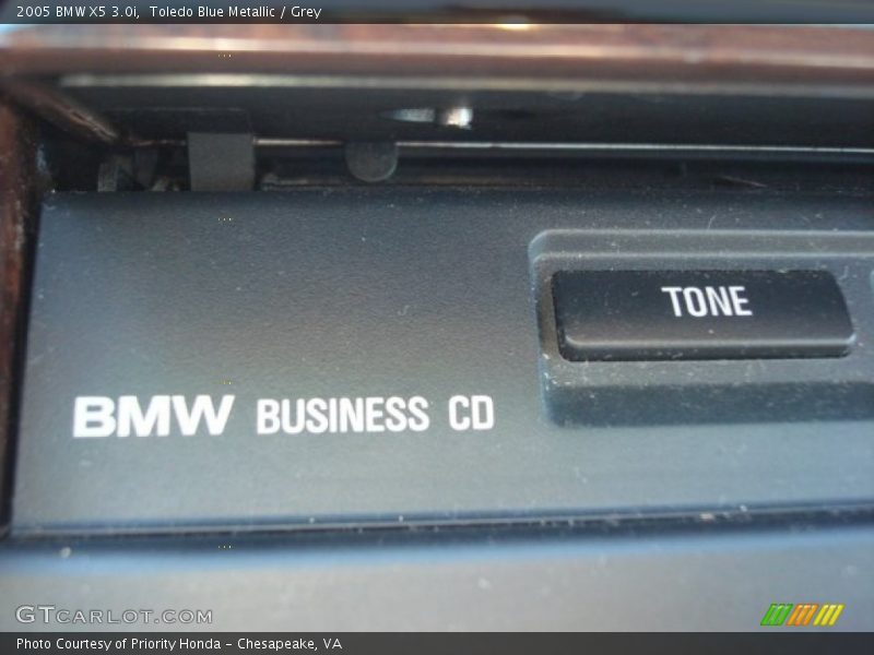 Toledo Blue Metallic / Grey 2005 BMW X5 3.0i