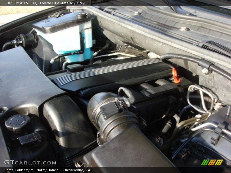 Toledo Blue Metallic / Grey 2005 BMW X5 3.0i