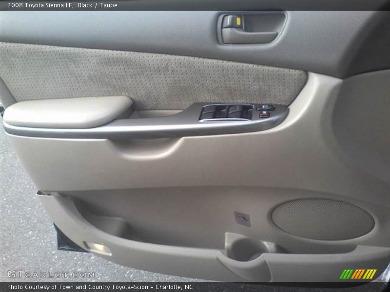 Black / Taupe 2008 Toyota Sienna LE