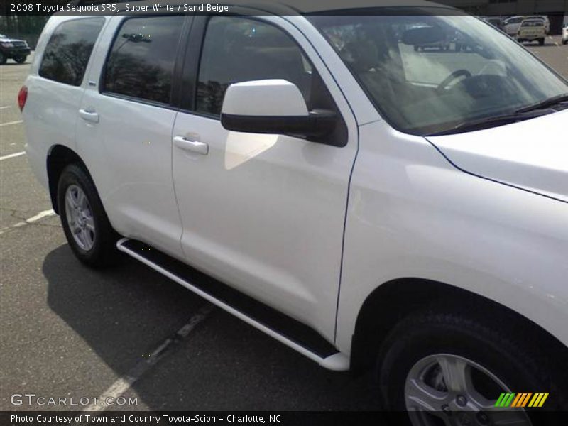 Super White / Sand Beige 2008 Toyota Sequoia SR5