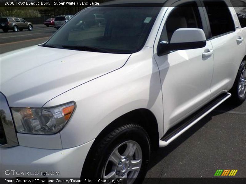 Super White / Sand Beige 2008 Toyota Sequoia SR5