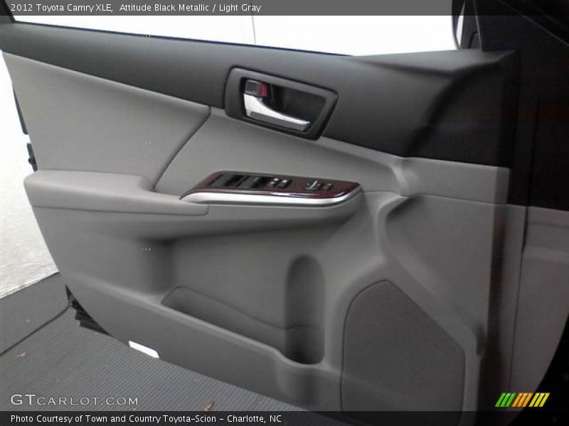 Attitude Black Metallic / Light Gray 2012 Toyota Camry XLE