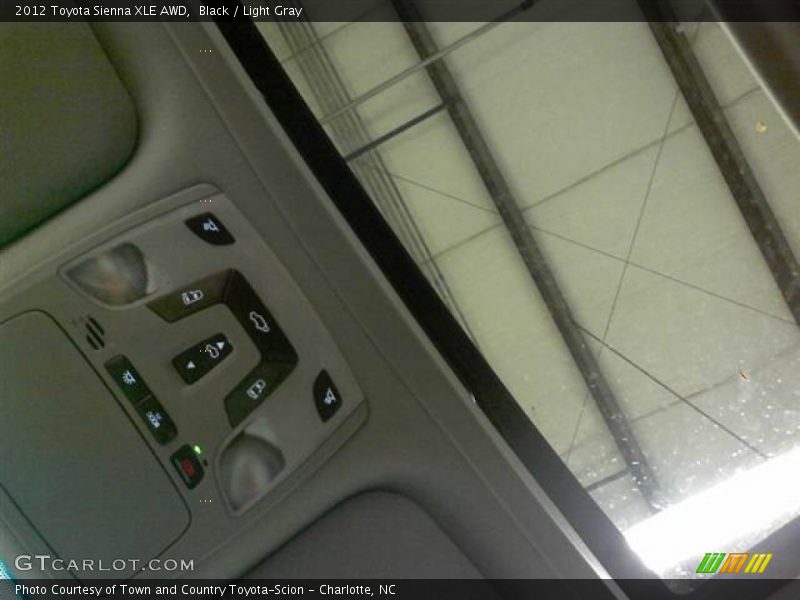 Black / Light Gray 2012 Toyota Sienna XLE AWD