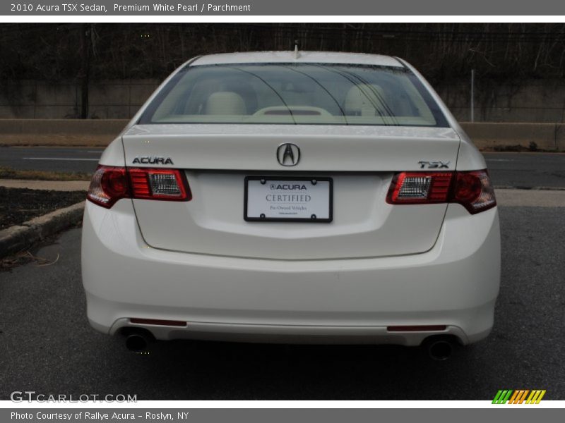 Premium White Pearl / Parchment 2010 Acura TSX Sedan