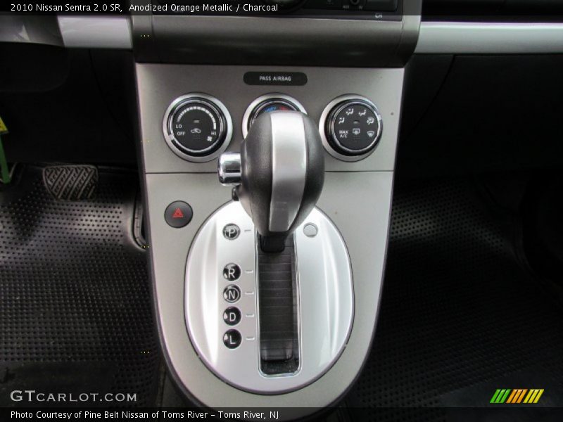 2010 Sentra 2.0 SR Xtronic CVT Automatic Shifter