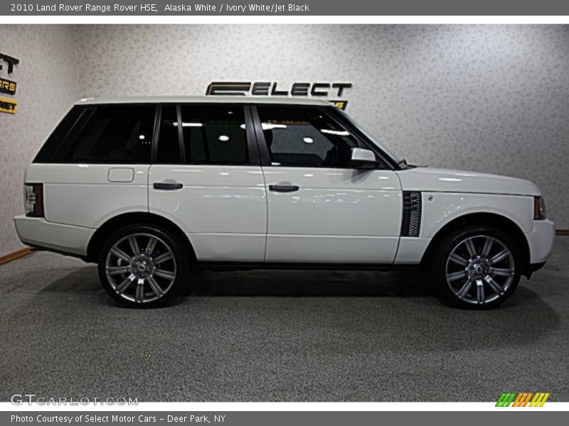 Alaska White / Ivory White/Jet Black 2010 Land Rover Range Rover HSE