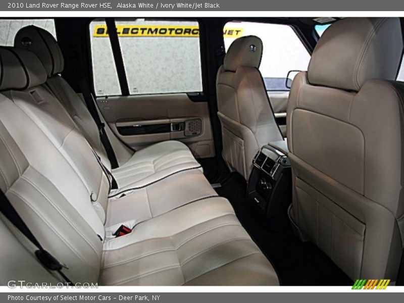 Alaska White / Ivory White/Jet Black 2010 Land Rover Range Rover HSE