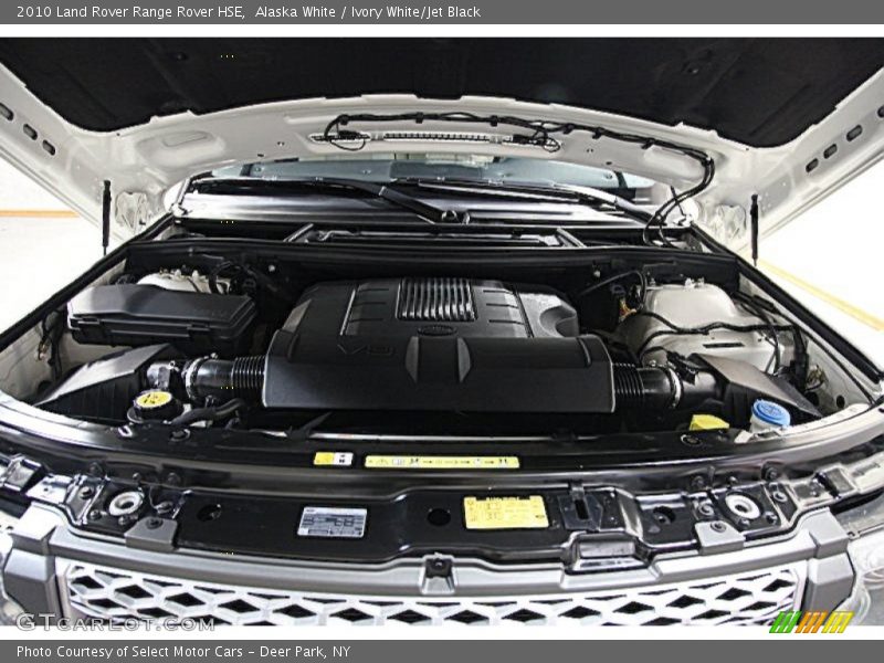 Alaska White / Ivory White/Jet Black 2010 Land Rover Range Rover HSE