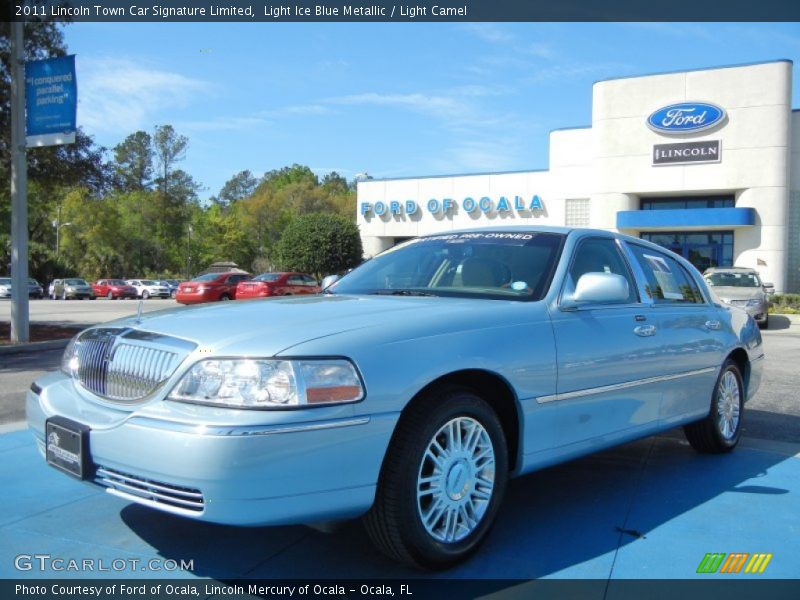 Light Ice Blue Metallic / Light Camel 2011 Lincoln Town Car Signature Limited