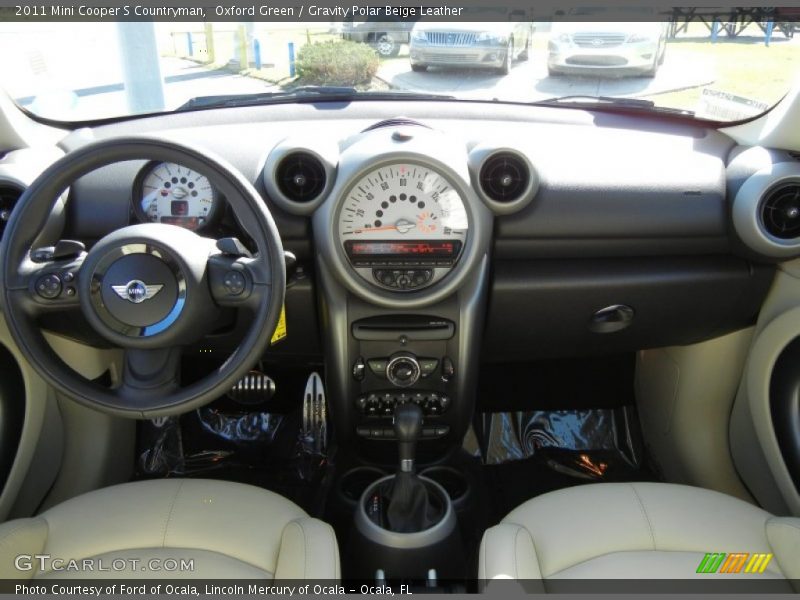 Dashboard of 2011 Cooper S Countryman