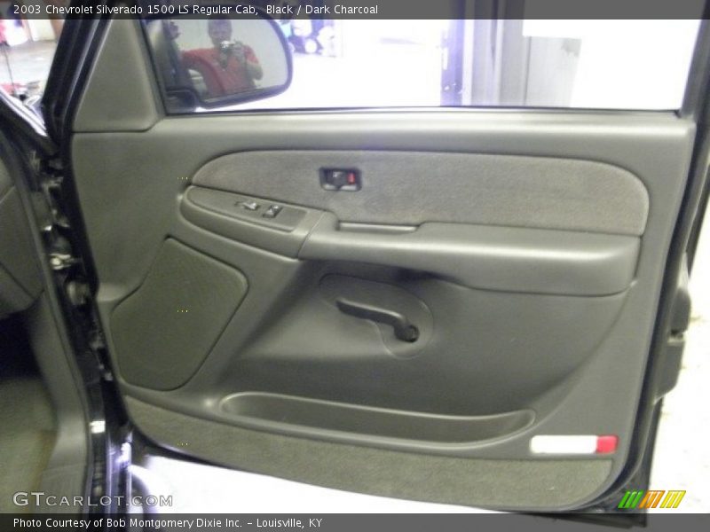 Black / Dark Charcoal 2003 Chevrolet Silverado 1500 LS Regular Cab