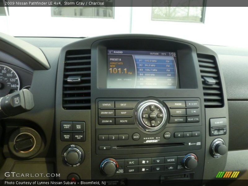 Storm Gray / Charcoal 2009 Nissan Pathfinder LE 4x4