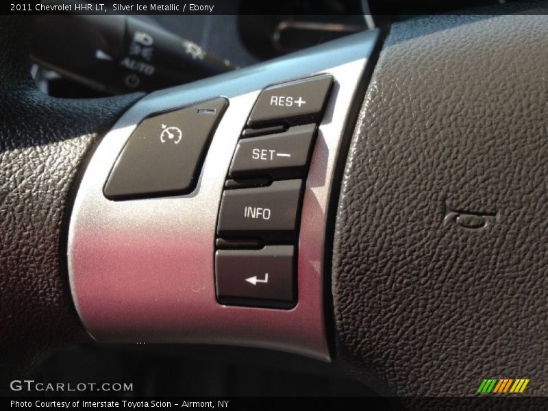Silver Ice Metallic / Ebony 2011 Chevrolet HHR LT