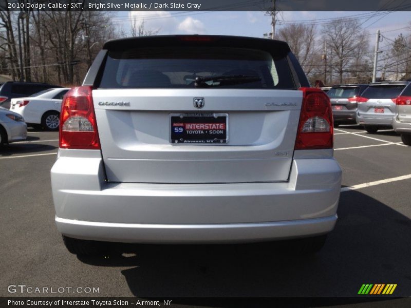 Bright Silver Metallic / Dark Slate Gray 2010 Dodge Caliber SXT